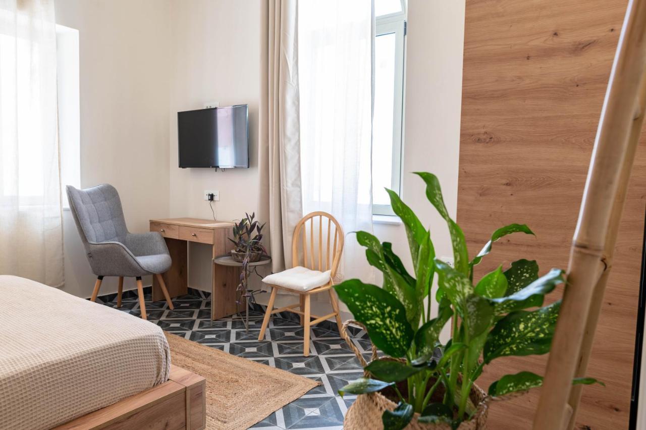 Kosnian City Suites B Luaran gambar